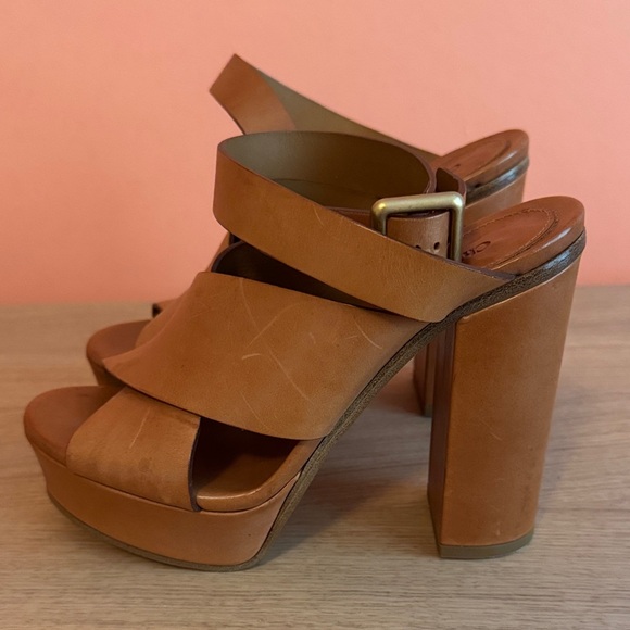 Chloe Tan Leather Platform Sandals - Picture 3 of 7